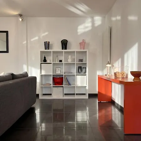 Apartman Hincmar Cathedral Quiet Bright Stylish